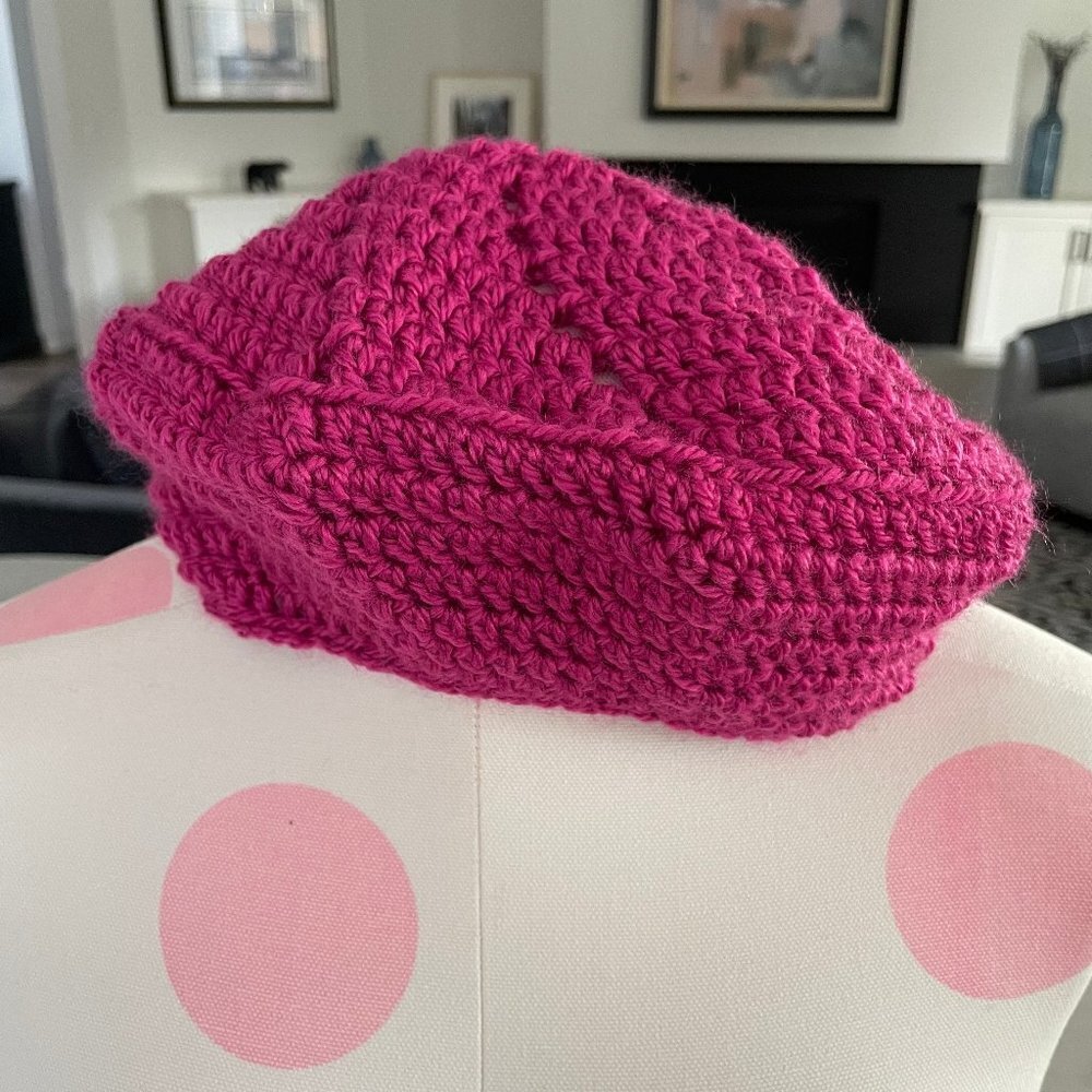 Hand Crafted Stylish Warm Crocheted Tam/Beret in Fuschia Pink Sz OS